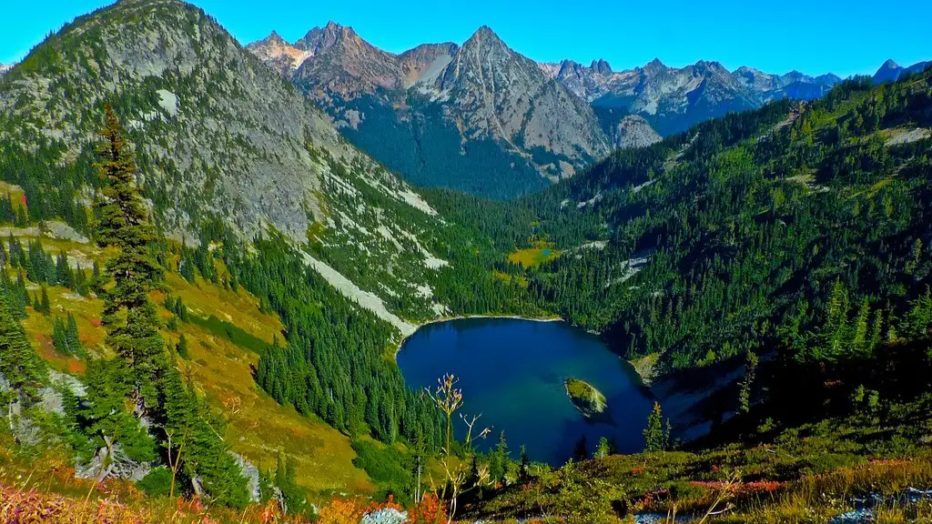 What does crater lake mean?