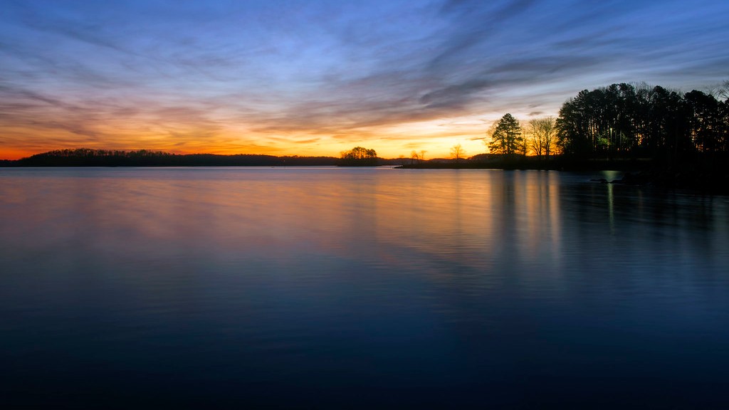 Is loch ness a fjord?