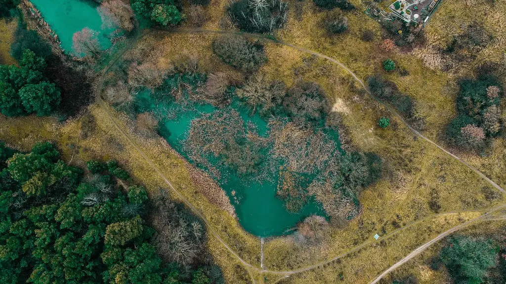 What caused oregon crater lake to form?