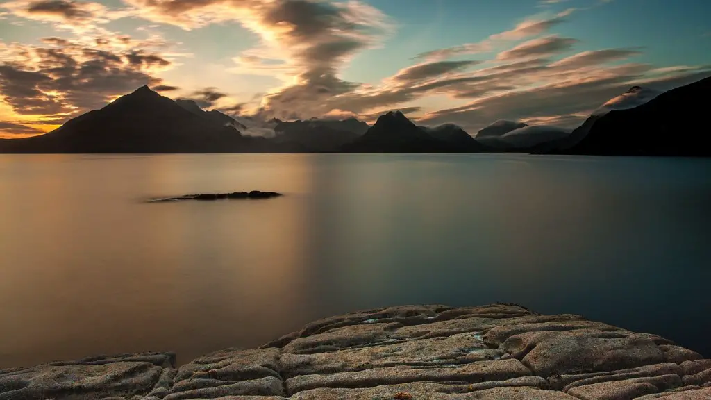 Is crater lake open during covid?