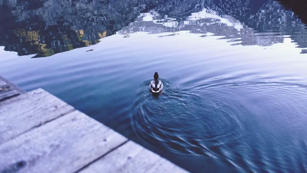 What is crater lake national park famous for?