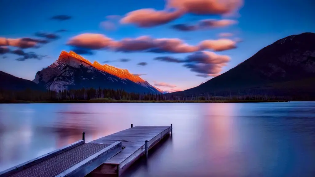 What time is sunrise at crater lake july 28 2019?