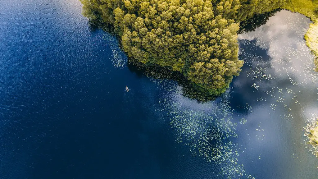 Is crater lake affected by fires?