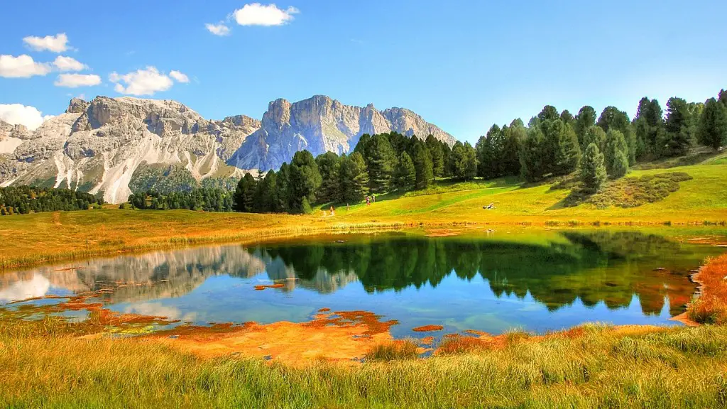 Can you scuba dive in crater lake oregon?