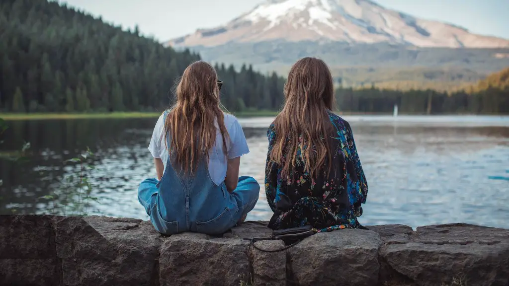 Why can t you swim in little crater lake?