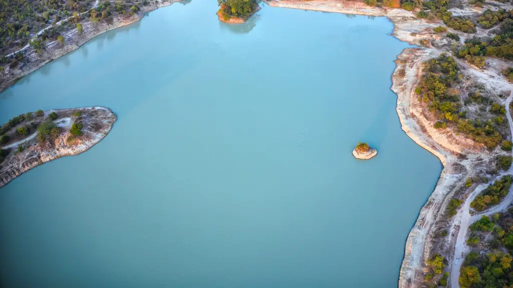 How did crater lake became a national park?