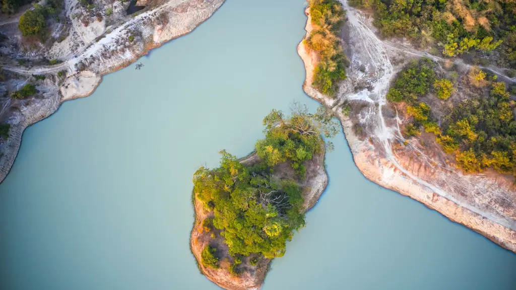 What is the geologic term for crater lake?