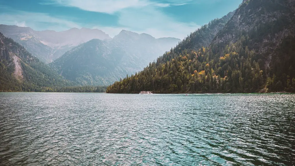 How to see crater lake without a car?