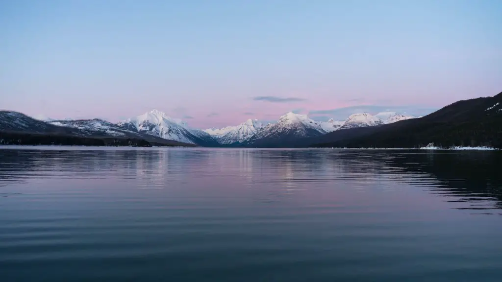 How deep is diamond crater lake in arkansas?