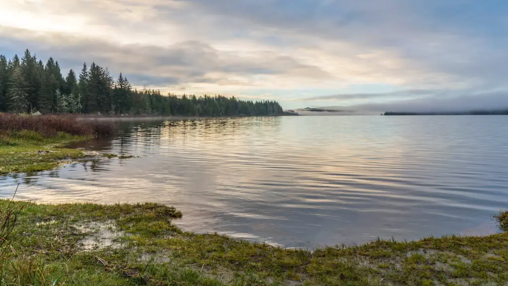 Where is crater lake on a map?